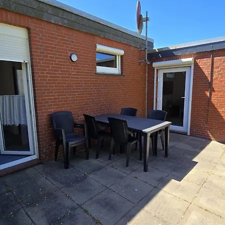 Holiday home Ferienhaus-hafenperle Dornumersiel